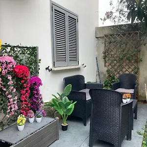  Casa vacanze L'archè Comfort&relax, Sweet Via Eraclito Italia